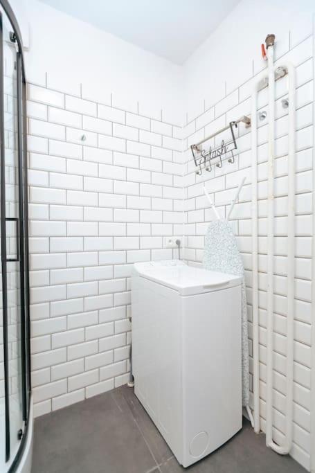 Wawaview! Studio With An Amazing View! Powisle. Varsóvia Exterior foto